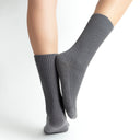 Gray ankle rib socks
